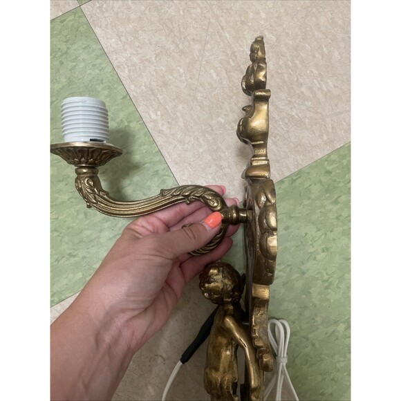 Vintage Heavy Bronze Cherub Angel Wall Sconce Light Hollywood Regency Lamp - Picture 12 of 14